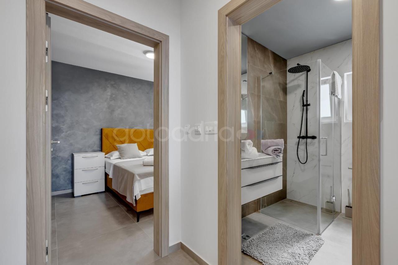 Luxury Seaview Apt Luki - Free Parking Makarska Exterior foto